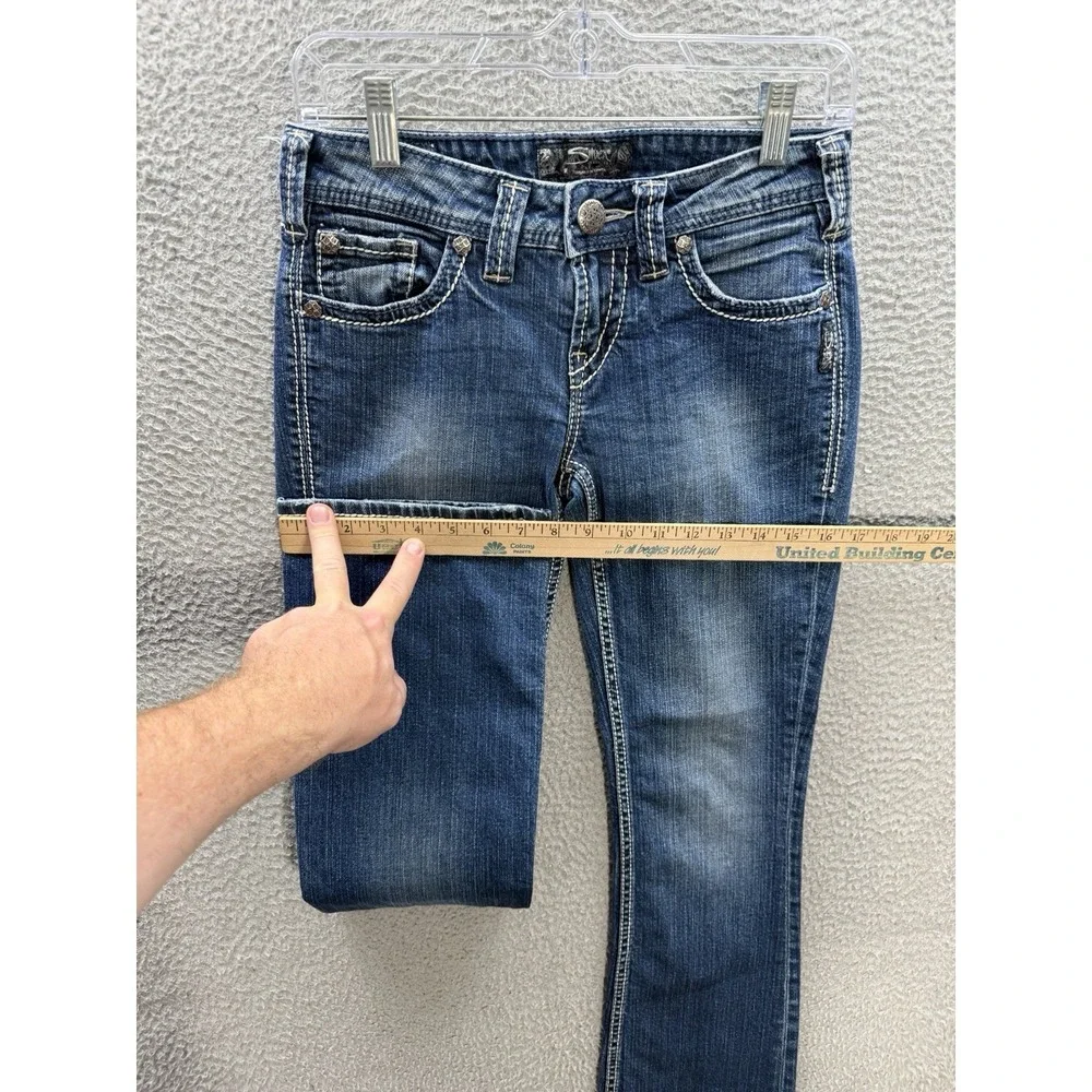 Silver Jeans logo back